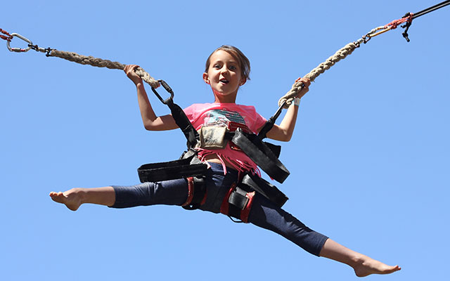 Aero Bounce Bungy Trampoline Hire